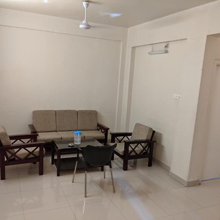 Suryavilla Hotel Pune Exterior photo