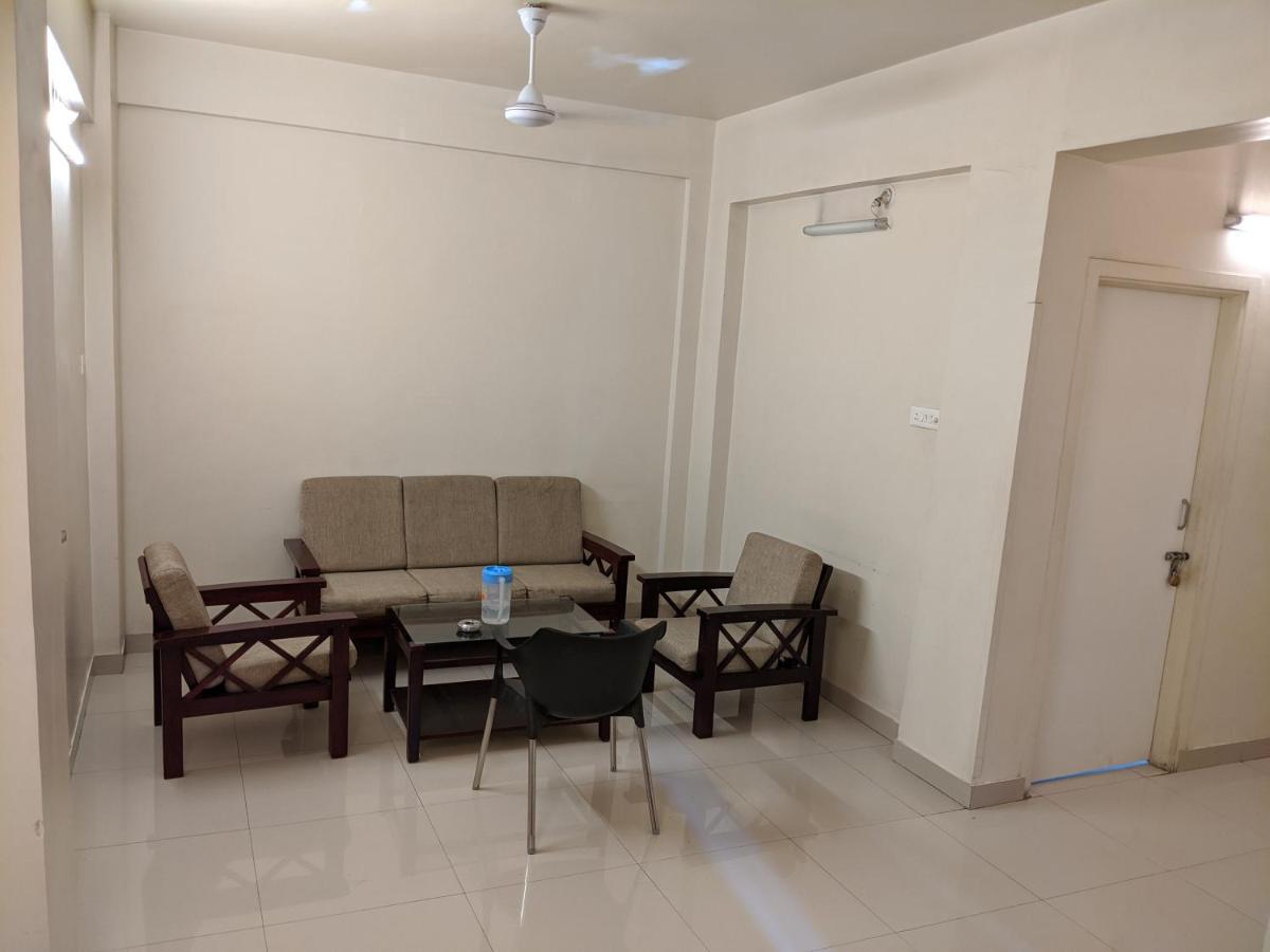 Suryavilla Hotel Pune Exterior photo